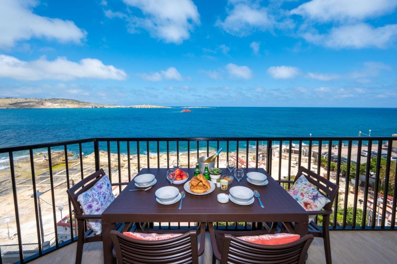 Islet Promenade Seafront Apartment With Large Corner Terrace By Getawaysmalta Сент-Полс-Бей Экстерьер фото
